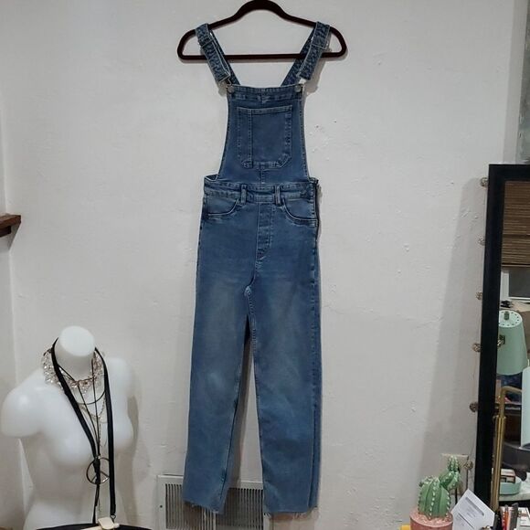H&M Jean Overalls   - Picture 2 of 11